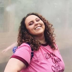 Meet your Posher, Hannah